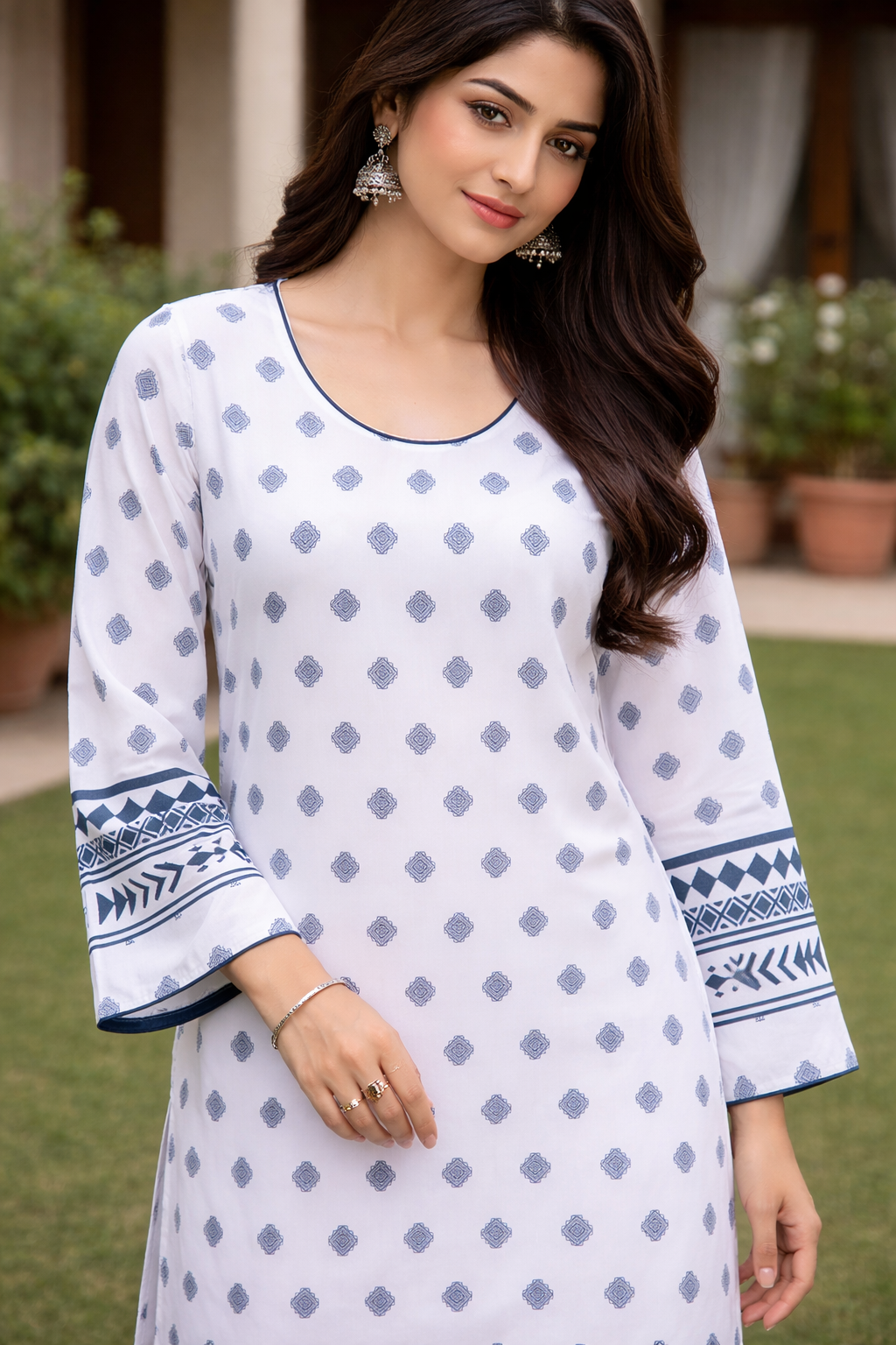 Diamond Motifs 2 Piece Ladies Suit