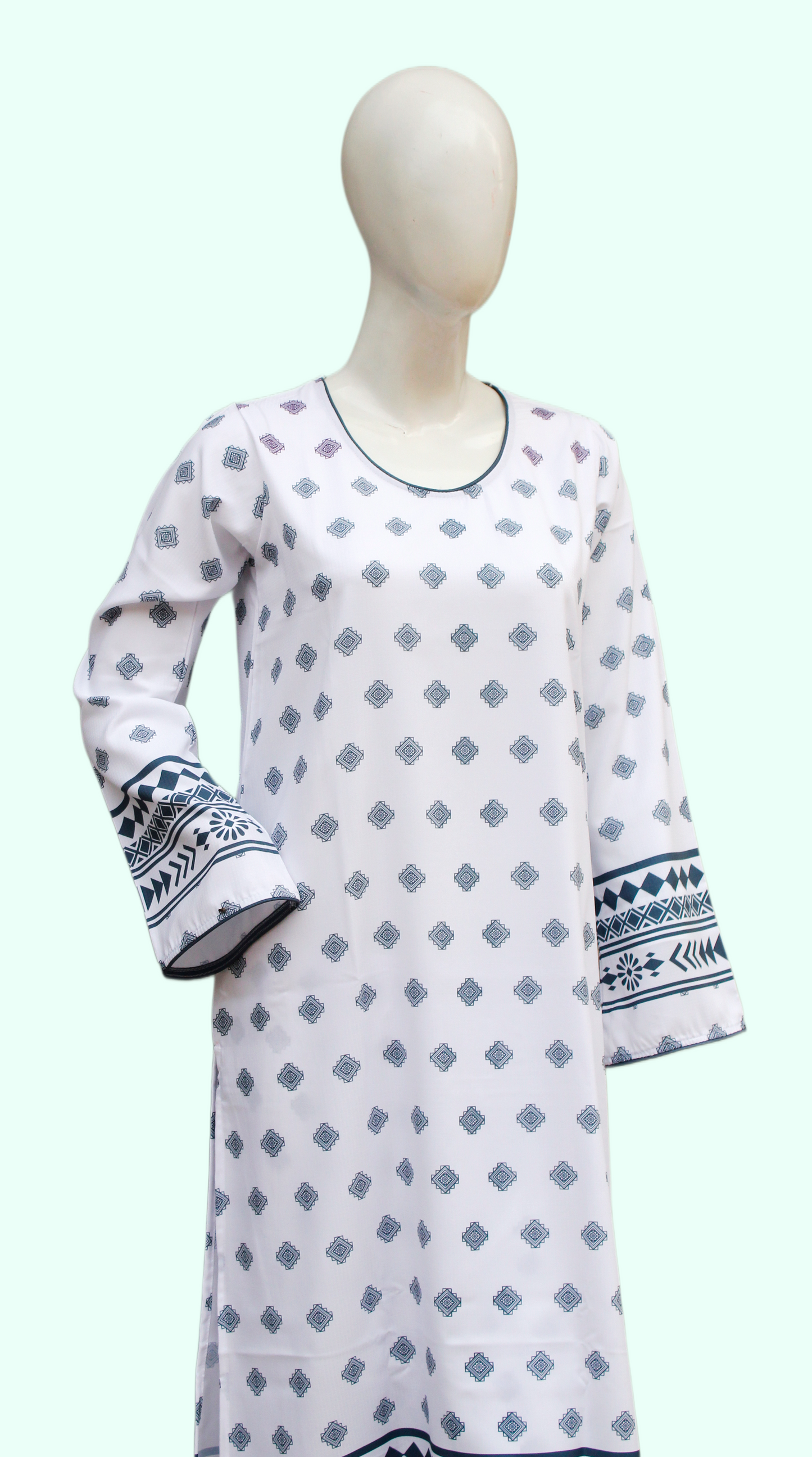 Diamond Motifs 2 Piece Ladies Suit